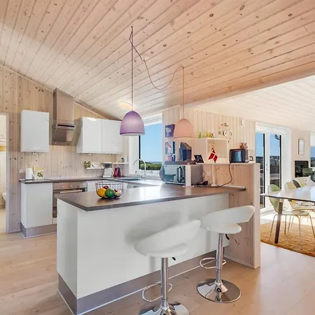 Ginia - 150m To The Fjord By Interhome *